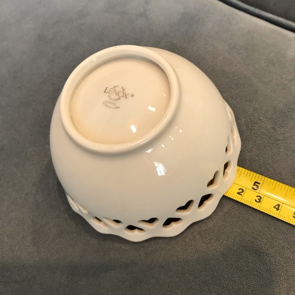 Vintage Cream/gold Heart Collection Trinket/candy Bowl by Lenox 4”x2.5” EUC RARE - Picture 4 of 7